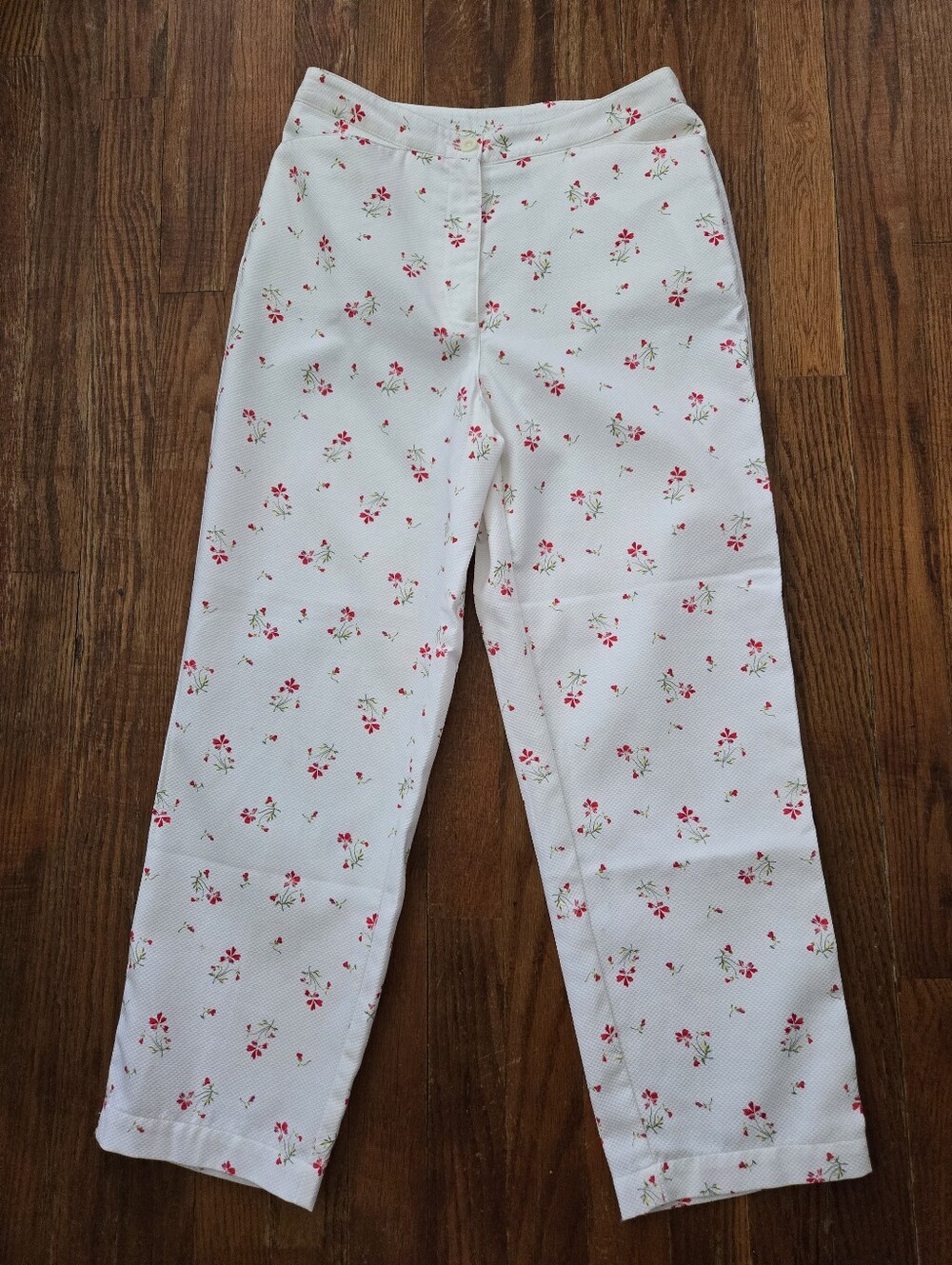 Vintage Liz Claiborne Floral Cotton Pants Size 4P White Red Pockets Cottagecore